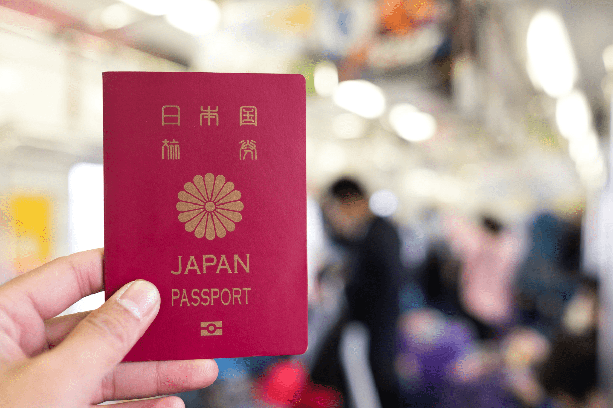 You are currently viewing How to Get Permanent Residency in Japan